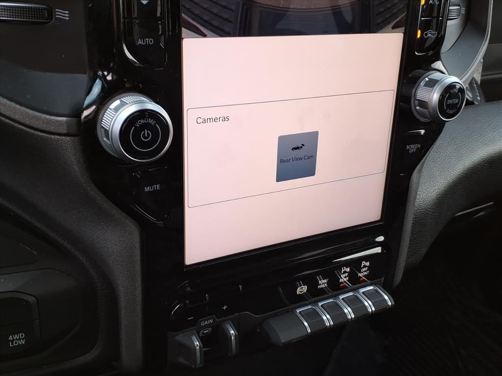 2025 RAM 2500 Tradesman - Photo 25