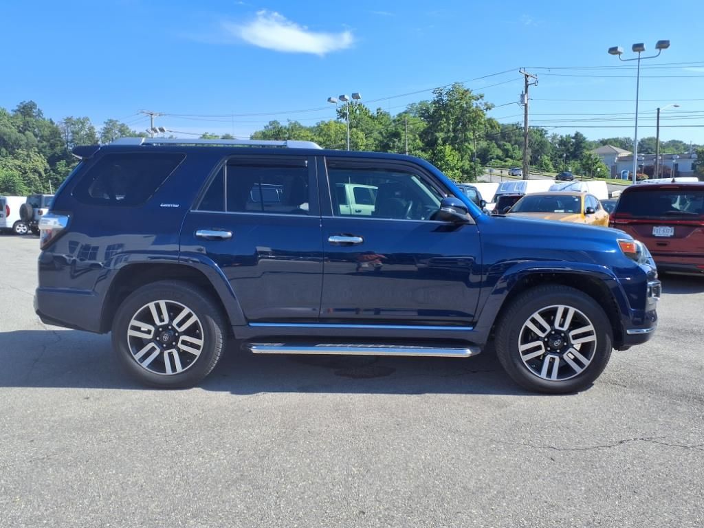 2020 Toyota 4Runner Limited photo 3