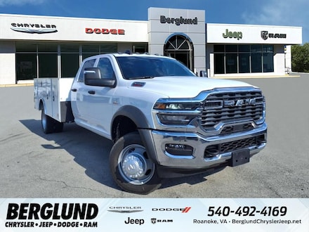 2025 Ram 5500 Chassis Cab TRADESMAN  CREW  4X4 84' CA Pickup