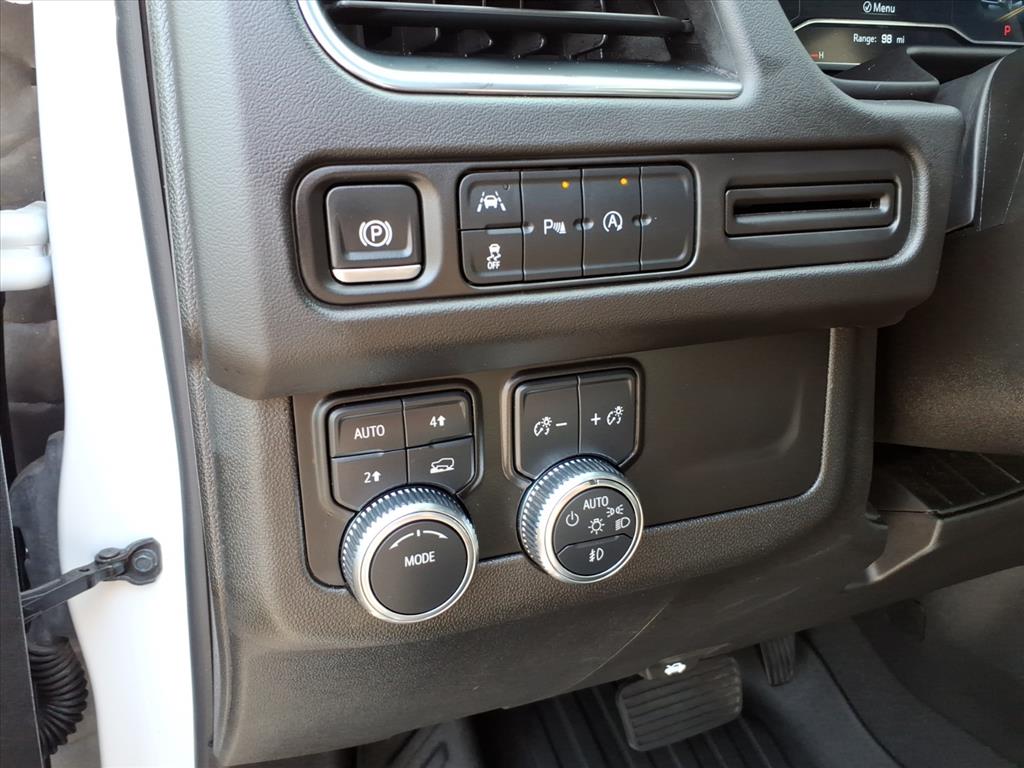2024 GMC Yukon SLT - Photo 22