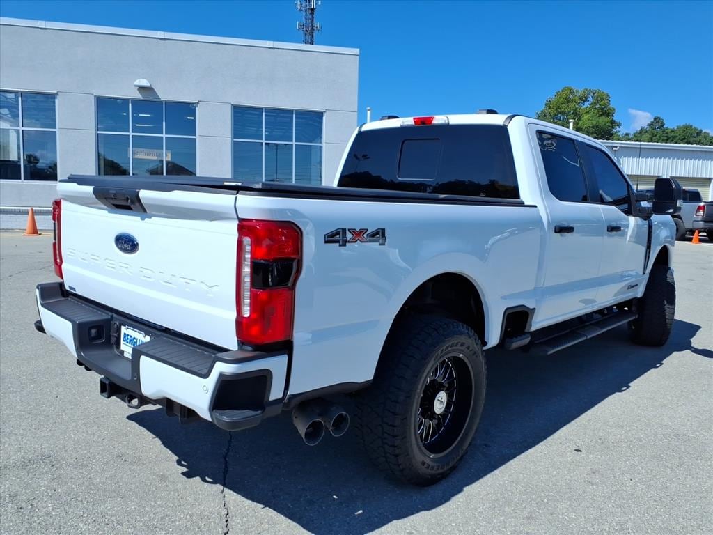 Used 2024 Ford F-350 XL Crew Cab