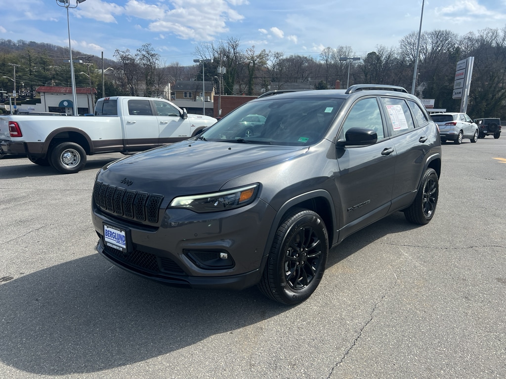 2023 Jeep Cherokee Altitude Lux