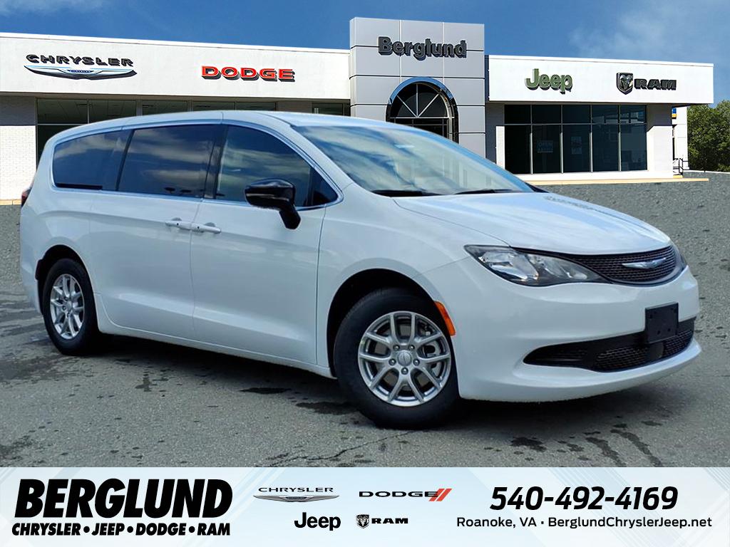 2027 Chrysler Pacifica Passenger Van 