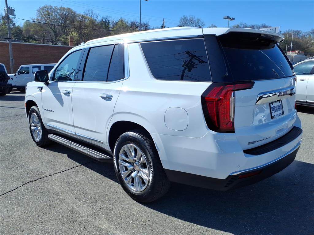 2022 GMC Yukon SLT - Photo 6
