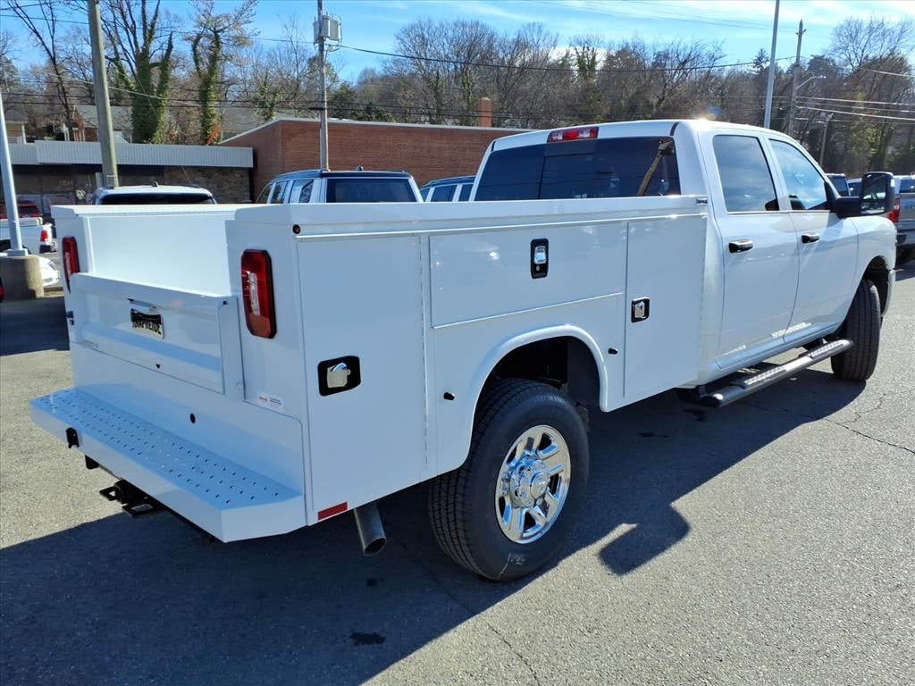 New 2026 Ram 2500 TRADESMAN CREW CAB 4X4 8' BOX Pickup