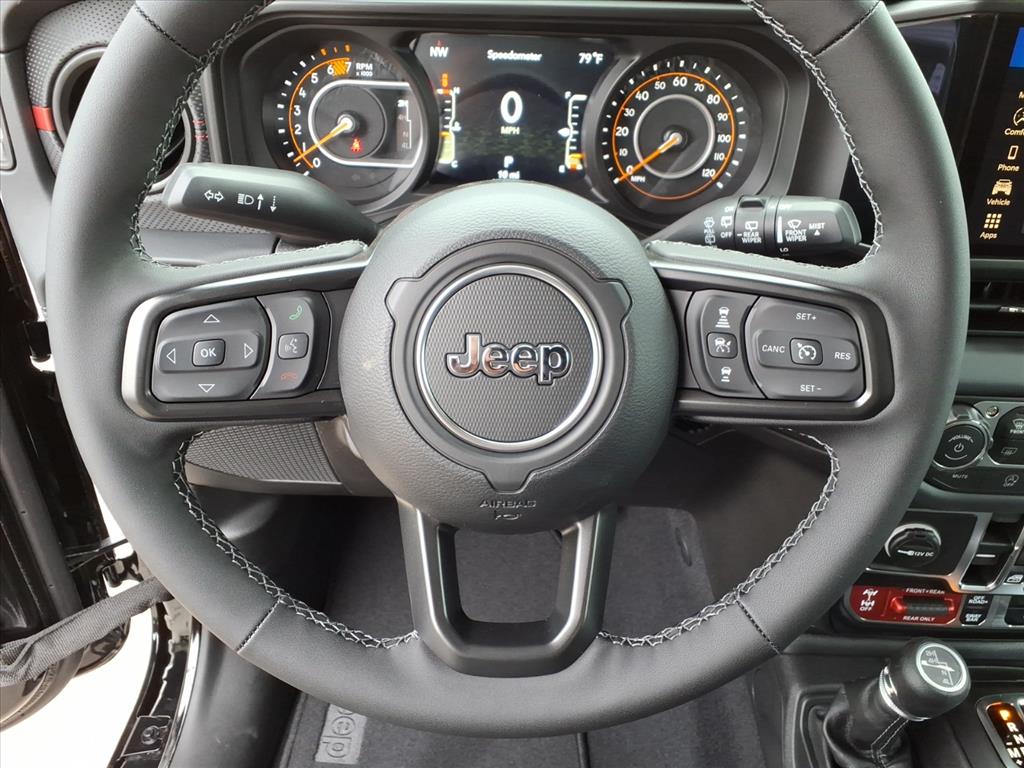 2025 Jeep Wrangler 4-Door Rubicon - Photo 19