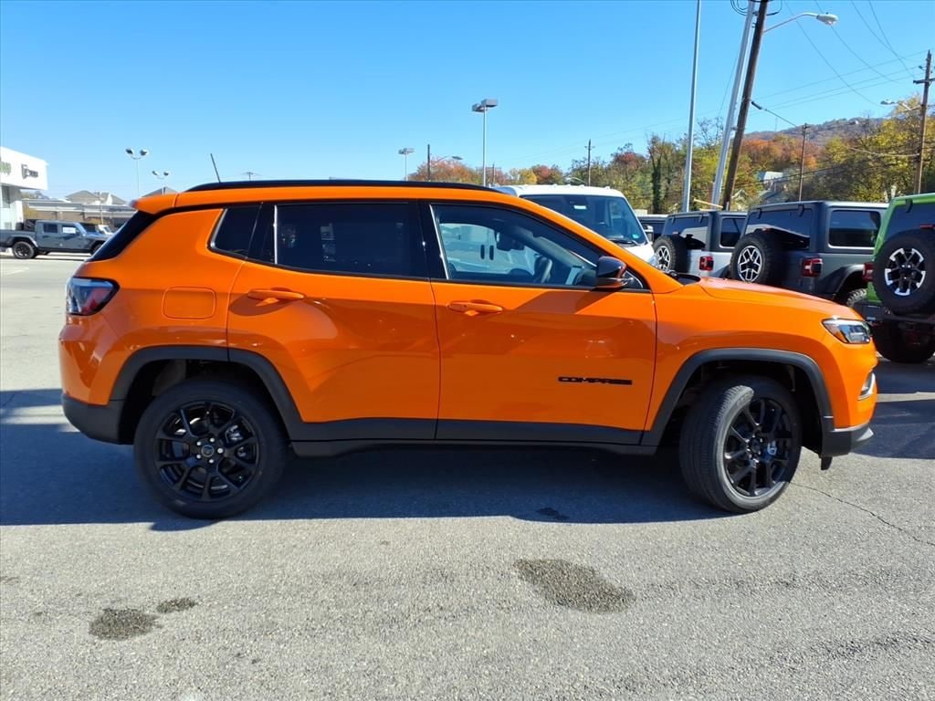 New 2026 Jeep Compass LATITUDE ALTITUDE 4X4 Sport Utility