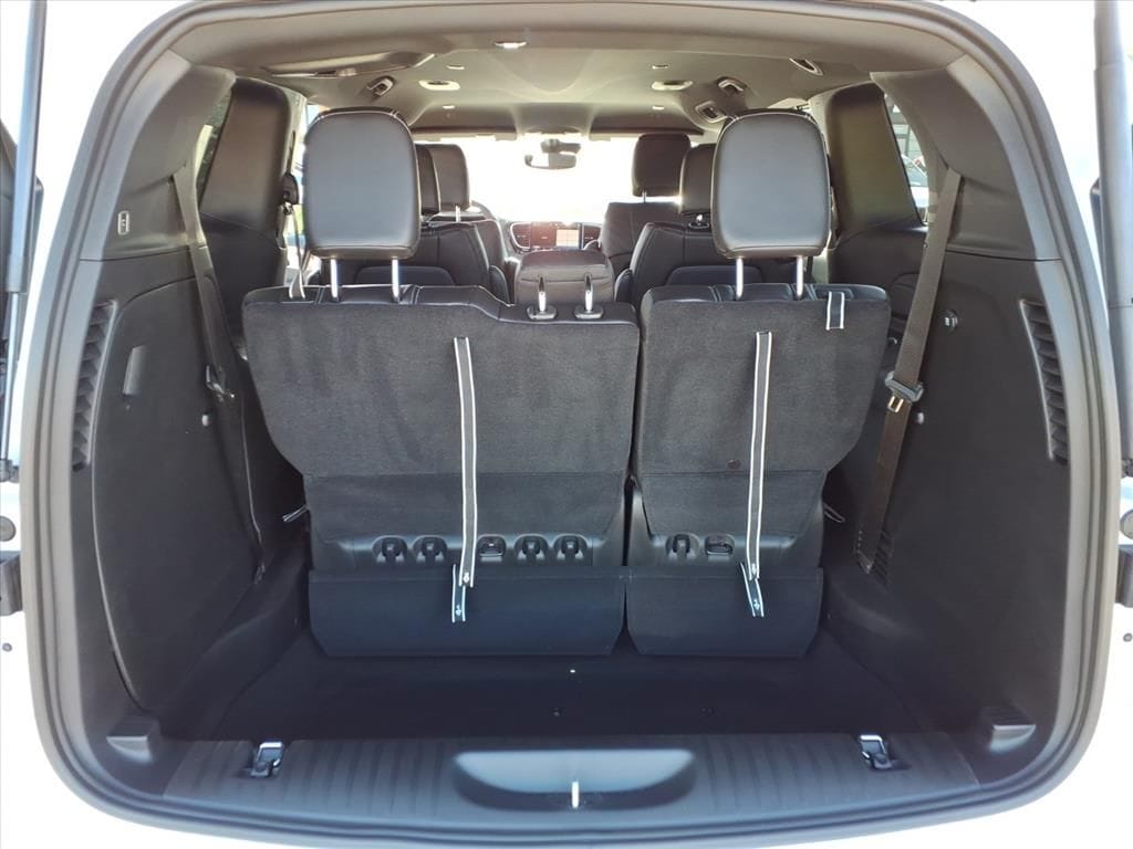 2026 Chrysler Pacifica Select - Photo 10