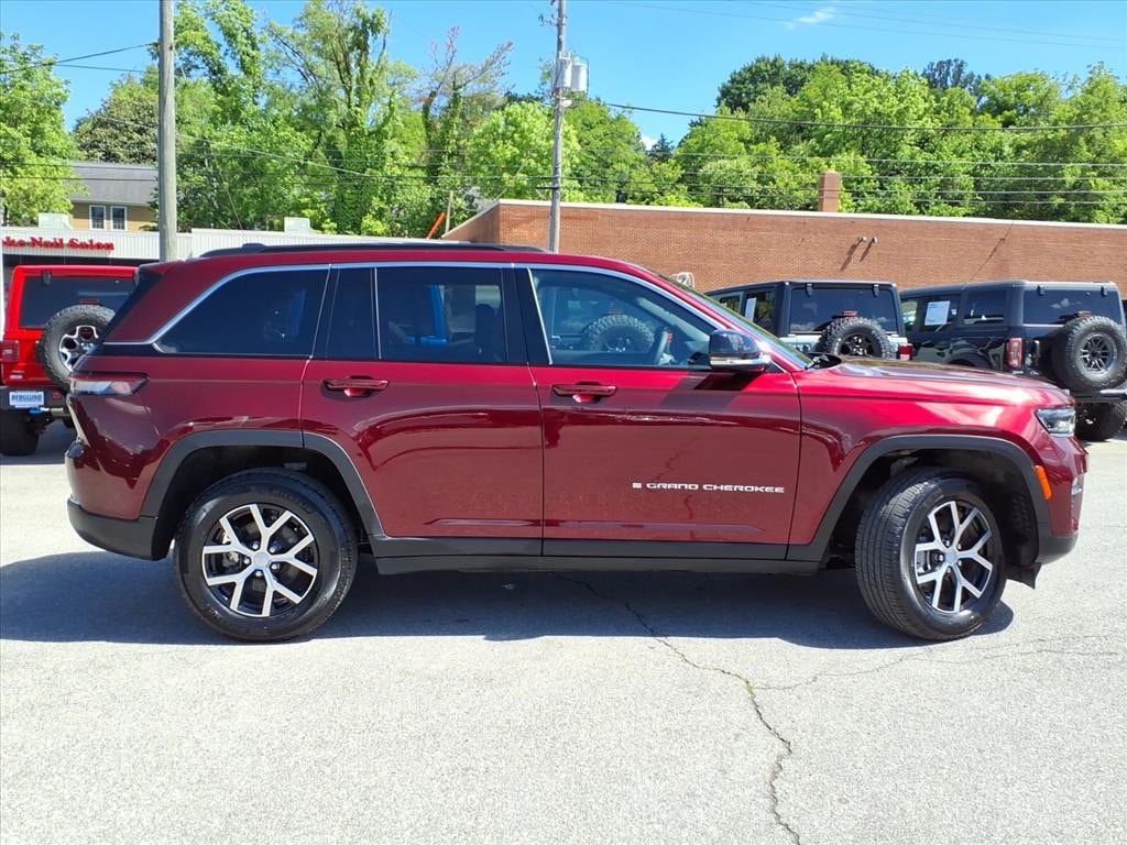 Used 2025 Jeep Grand Cherokee Limited Sport Utility