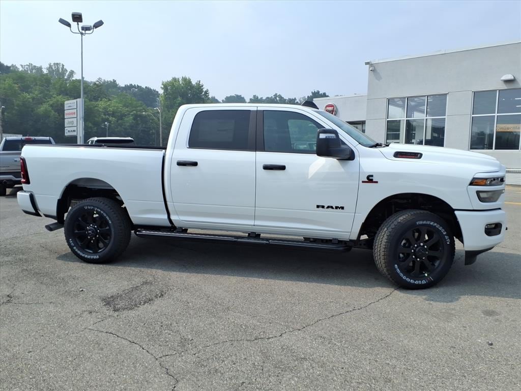 New 2026 Ram 2500 BIG HORN CREW CAB 4X4 6'4 BOX Pickup