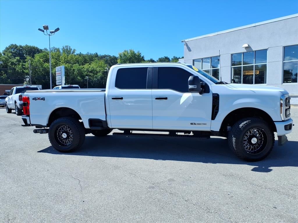 Used 2024 Ford F-350 XL Crew Cab