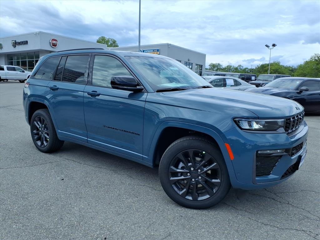New 2026 Jeep Grand Cherokee LIMITED RESERVE 4X4 Sport Utility