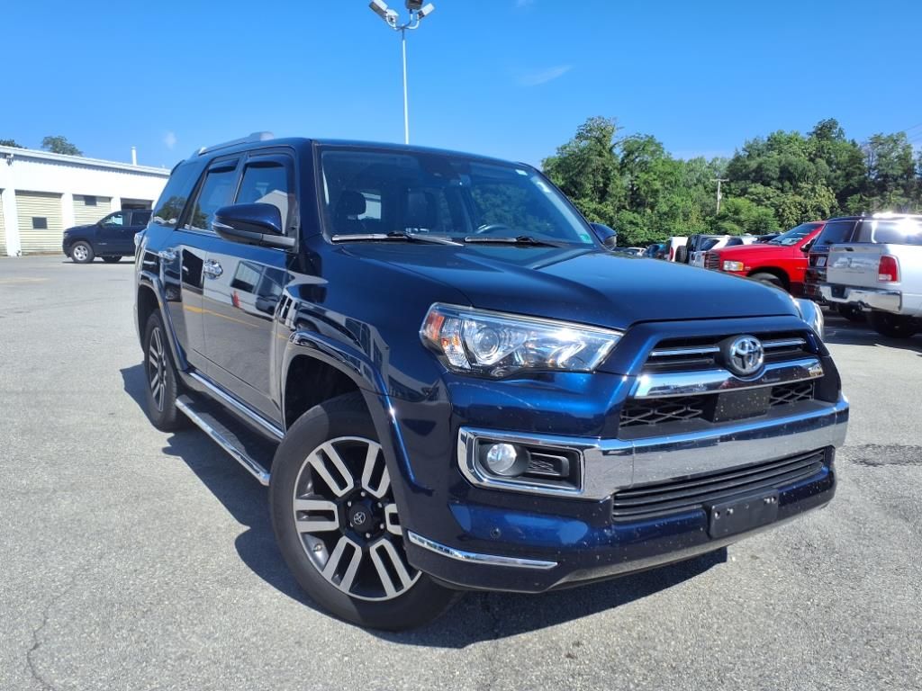 2020 Toyota 4Runner Limited photo 2