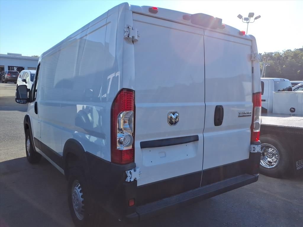 New 2025 Ram ProMaster PROMASTER 1500 TRADESMAN CARGO VAN LOW ROOF 118' W Cargo Van