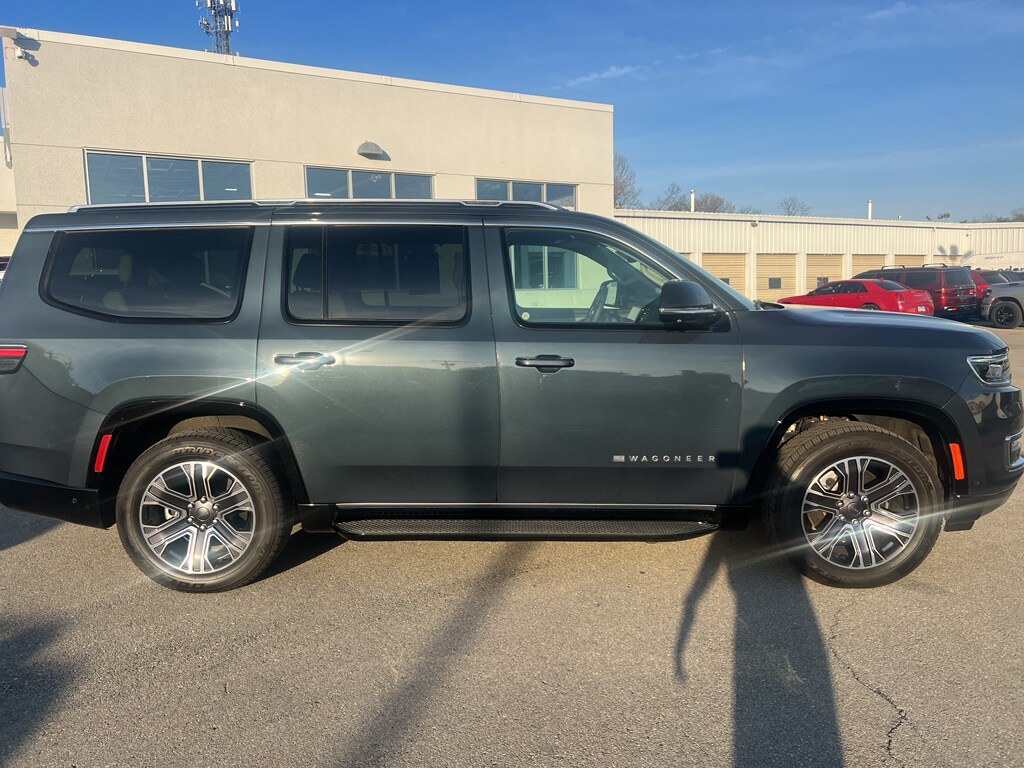 Used 2024 Jeep Wagoneer Series II Sport Utility