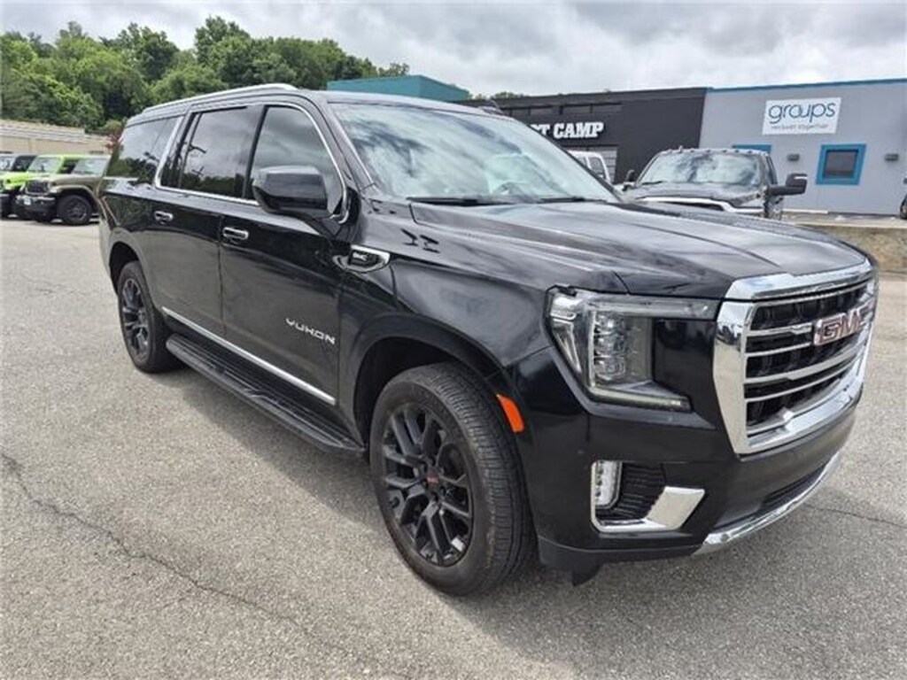 Used 2023 GMC Yukon XL SLT Sport Utility