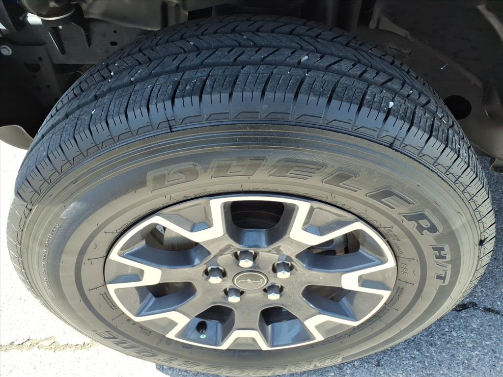 2024 Jeep Wrangler 4-Door Sahara - Photo 11