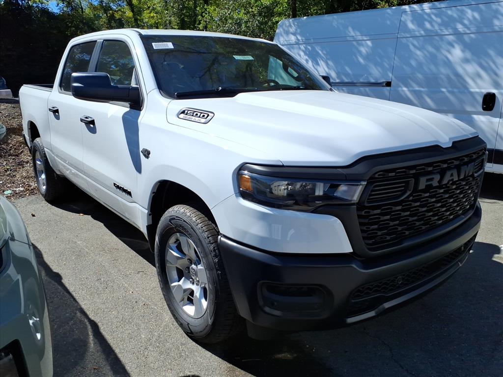 New 2027 Ram 1500 TRADESMAN CREW CAB 4X4 5'7 BOX Pickup