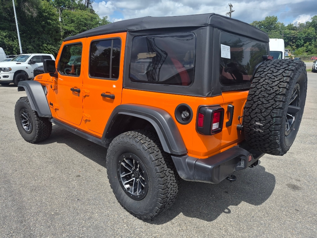 Used 2025 Jeep Wrangler Willys Sport Utility