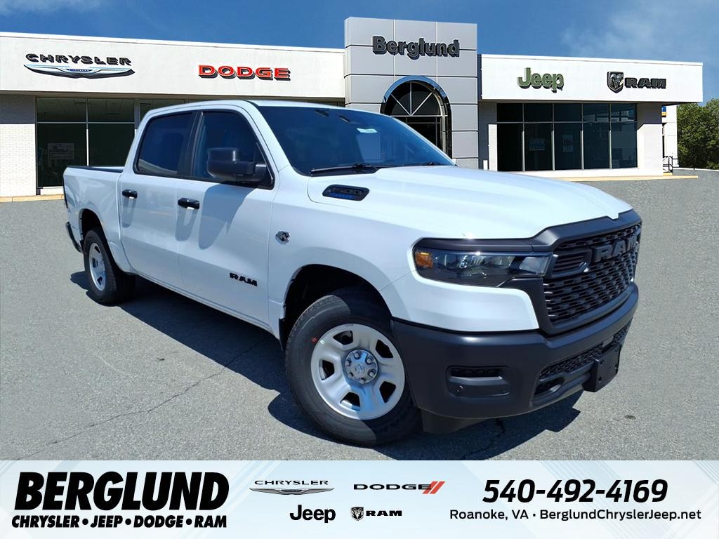 New 2026 Ram 1500 TRADESMAN CREW CAB 4X4 5'7 BOX Pickup