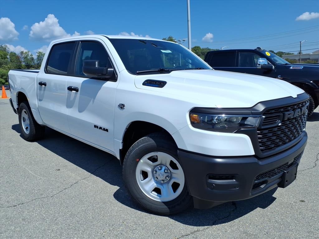 New 2026 Ram 1500 TRADESMAN CREW CAB 4X4 5'7 BOX Pickup