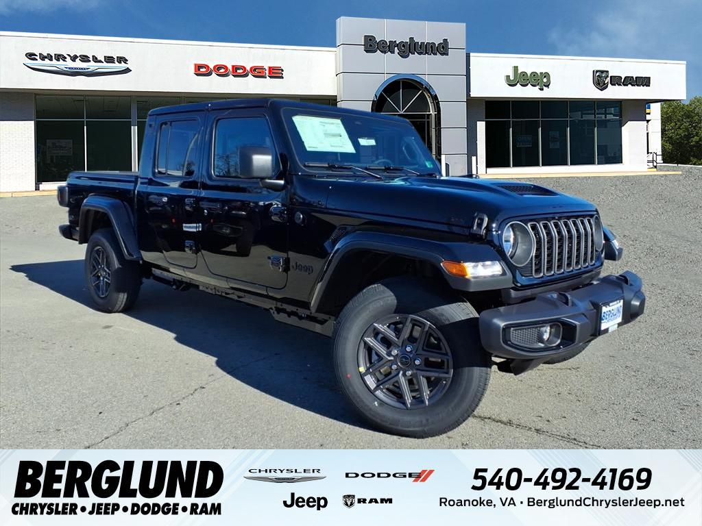 2026 Jeep Gladiator Sport S's photo