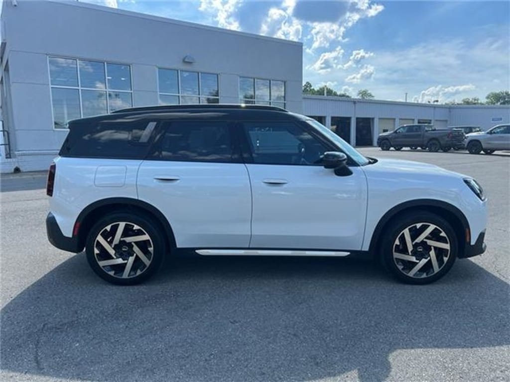 Used 2025 MINI Countryman S Sport Utility