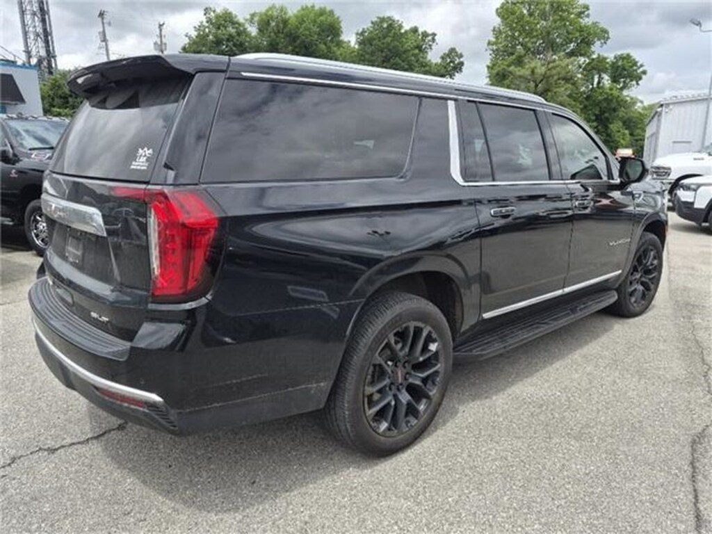 Used 2023 GMC Yukon XL SLT Sport Utility
