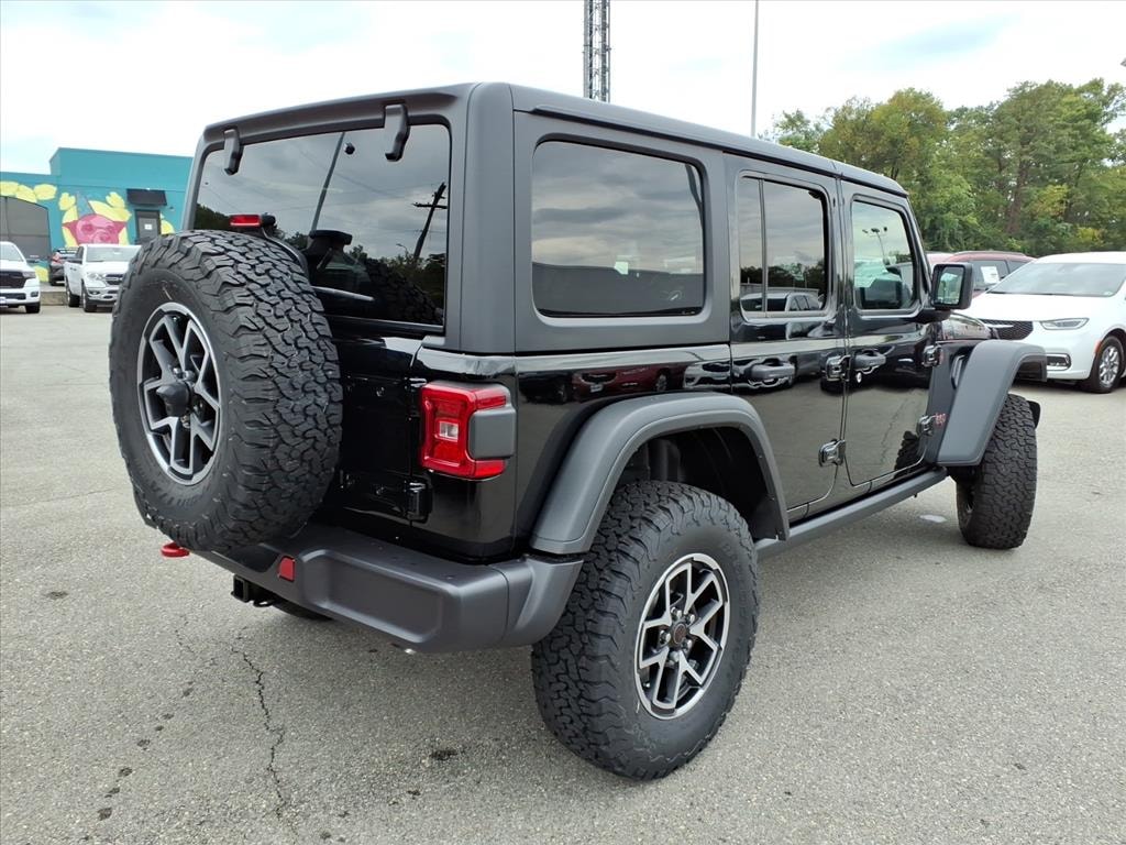 New 2025 Jeep Wrangler 4-DOOR RUBICON Sport Utility