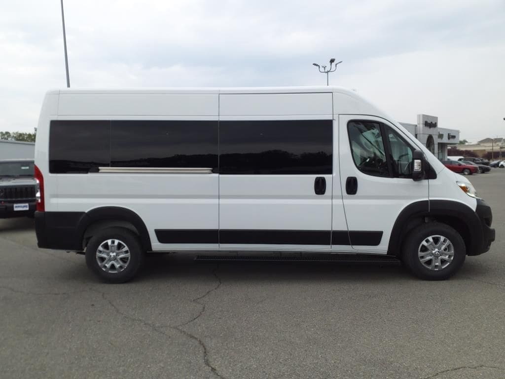New 2024 Ram ProMaster PROMASTER 2500 SLT+ WINDOW VAN HIGH ROOF 159' WB Cargo Van