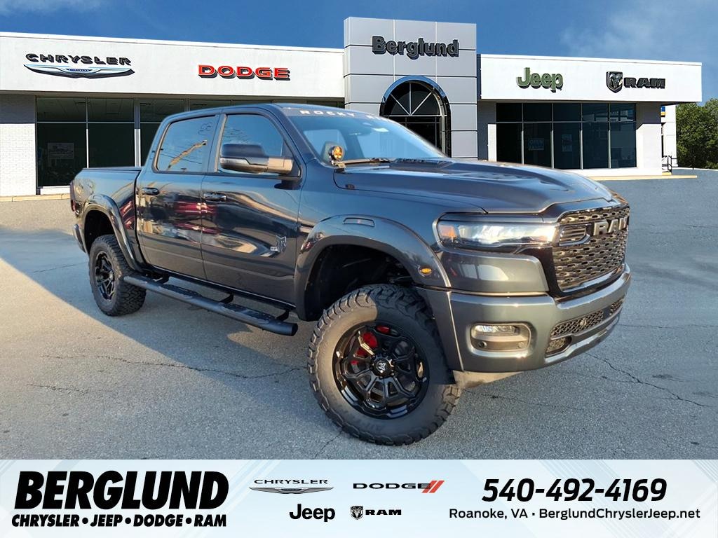 New 2026 Ram 1500 BIG HORN CREW CAB 4X4 5'7 BOX Pickup