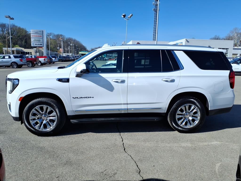 2022 GMC Yukon SLT - Photo 7