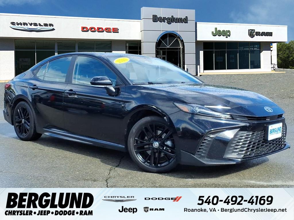 Used 2025 Toyota Camry Hybrid SE Sedan