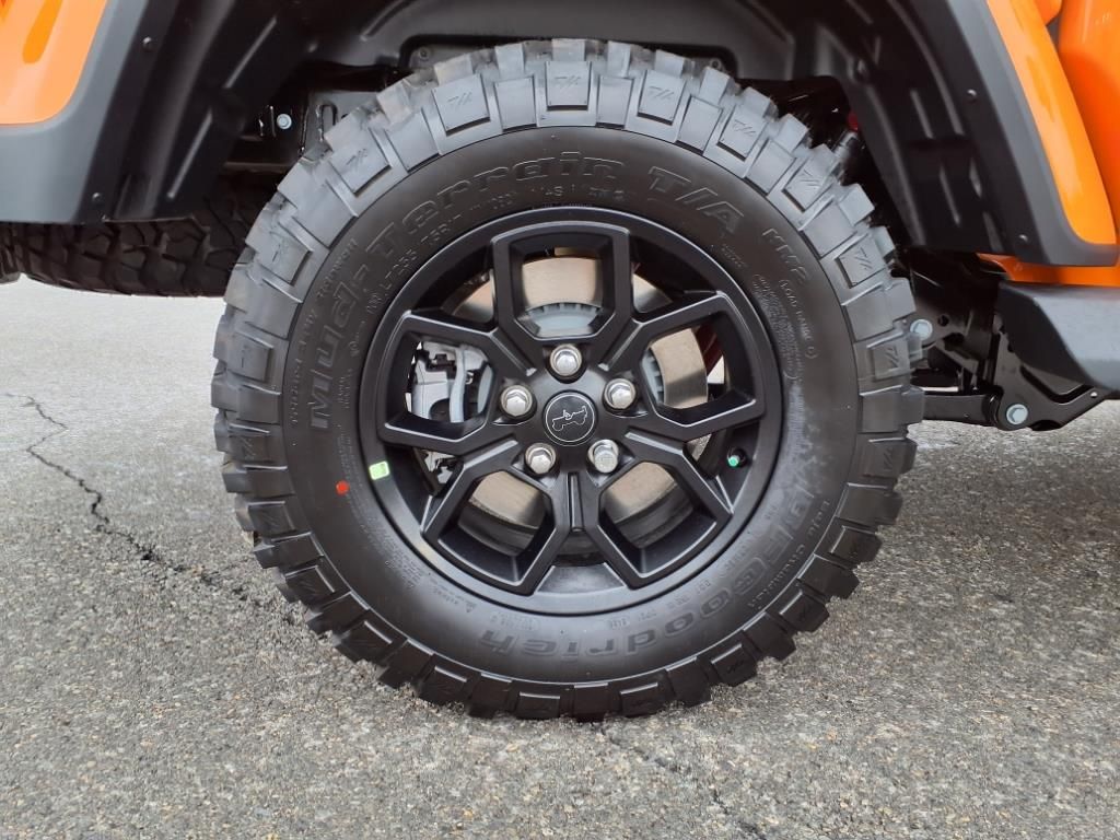 2025 Jeep Gladiator Sport photo 4