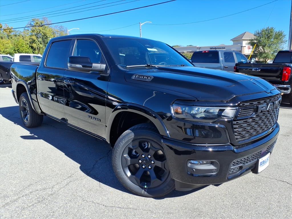 New 2027 Ram 1500 BIG HORN CREW CAB 4X4 5'7 BOX Pickup