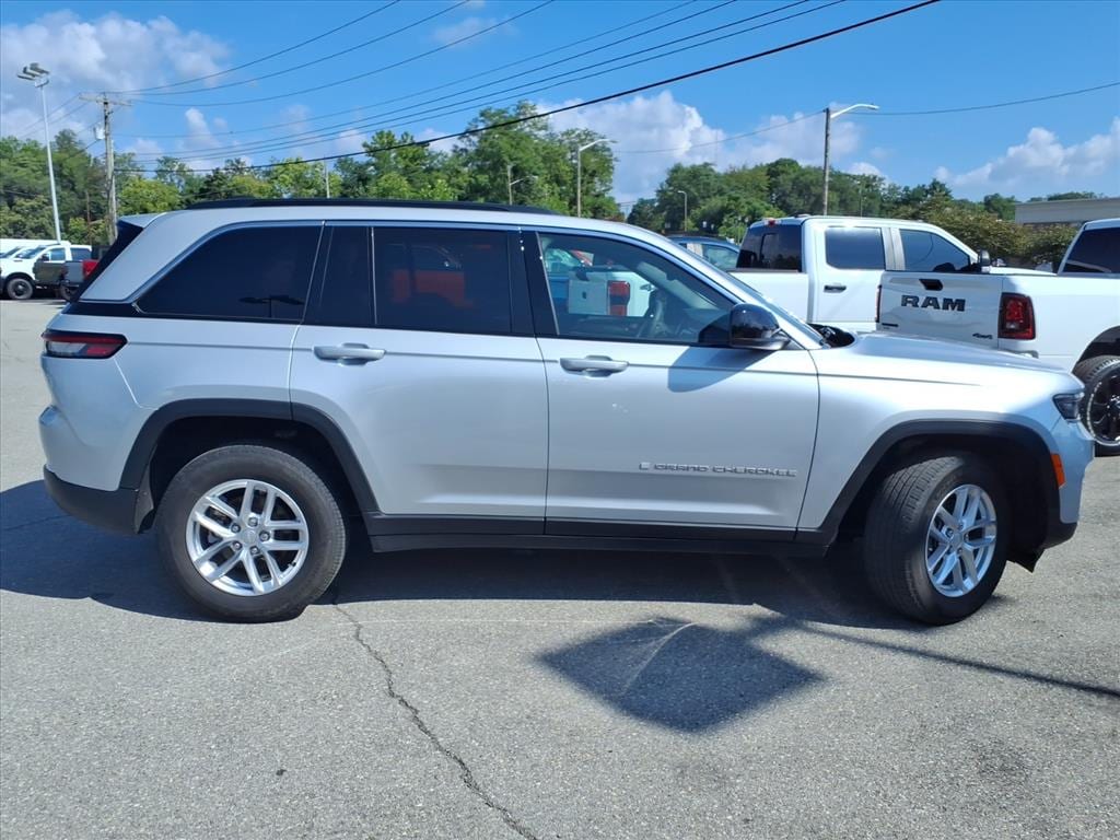 Used 2024 Jeep Grand Cherokee Laredo X Sport Utility