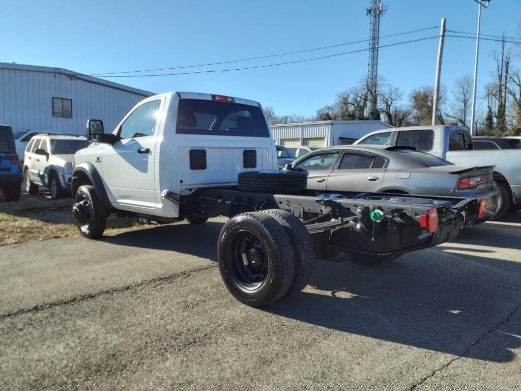 New 2024 Ram 5500 Chassis Cab 5500 TRADESMAN CHASSIS REGULAR CAB 4X4 60' CA Pickup