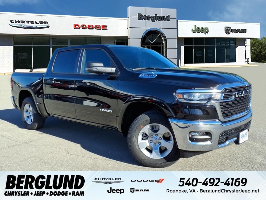 New 2025 Ram 1500 BIG HORN CREW CAB 4X4 5'7 BOX Pickup