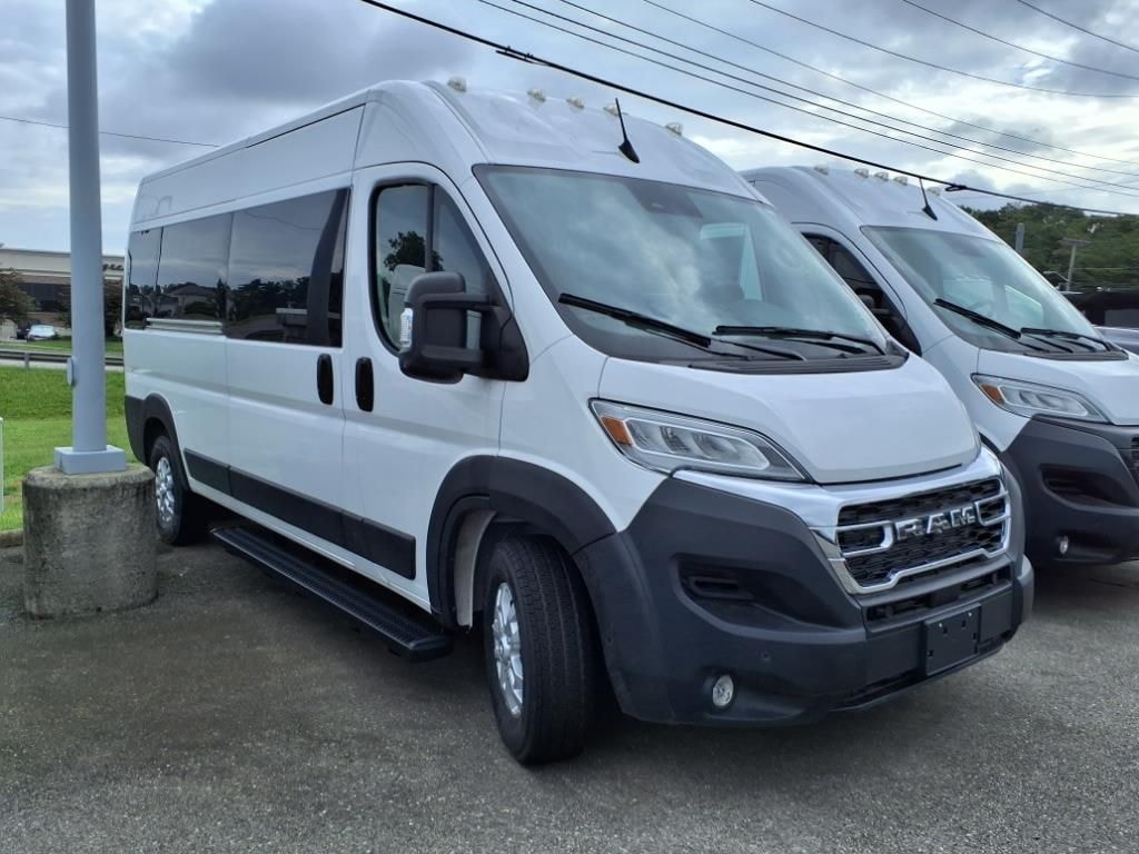 New 2024 Ram ProMaster PROMASTER 2500 SLT+ WINDOW VAN HIGH ROOF 159' WB Cargo Van