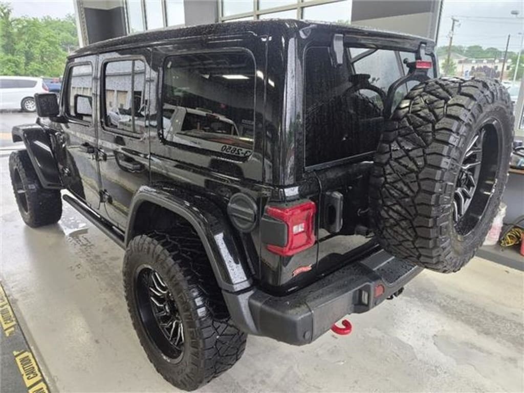 Used 2023 Jeep Wrangler Rubicon Sport Utility