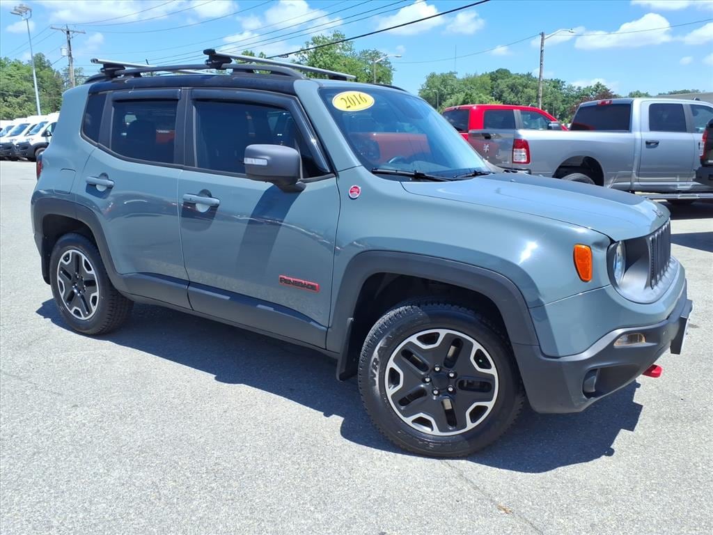 Used 2016 Jeep Renegade Trailhawk Sport Utility