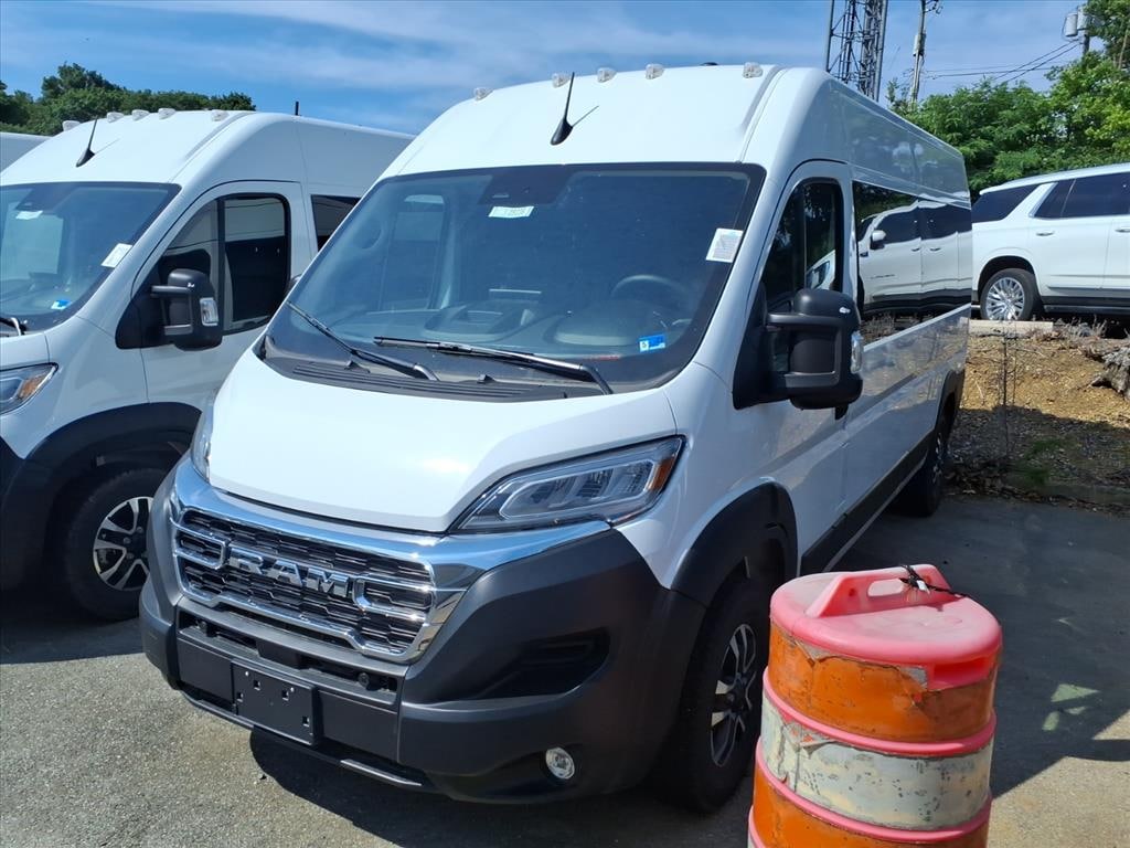 New 2026 Ram ProMaster PROMASTER 2500 SLT+ WINDOW VAN HIGH ROOF 159' WB Cargo Van