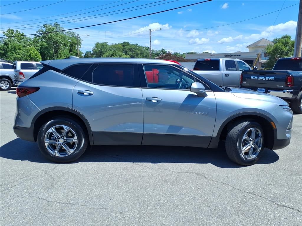 Used 2025 Chevrolet Blazer LT Sport Utility