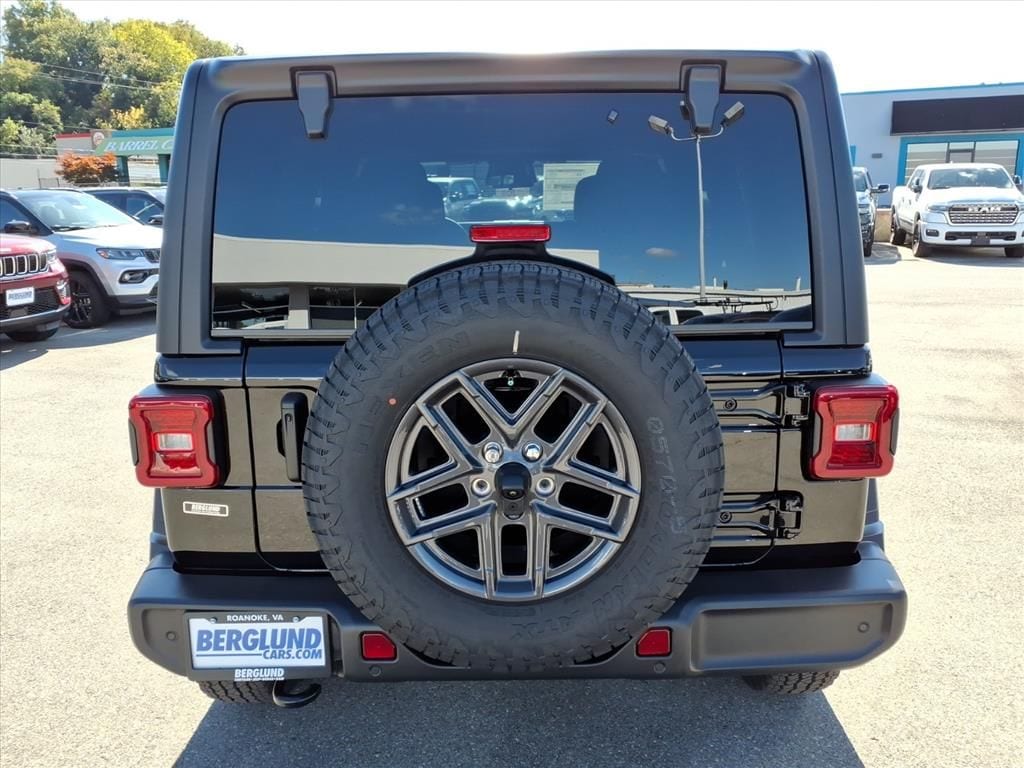 2026 Jeep Wrangler 4-Door Sport S - Photo 5