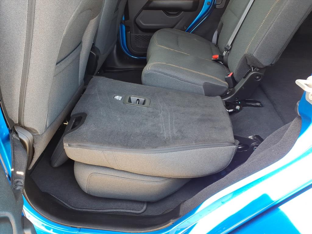 2024 Jeep Wrangler 4-Door Sahara - Photo 16