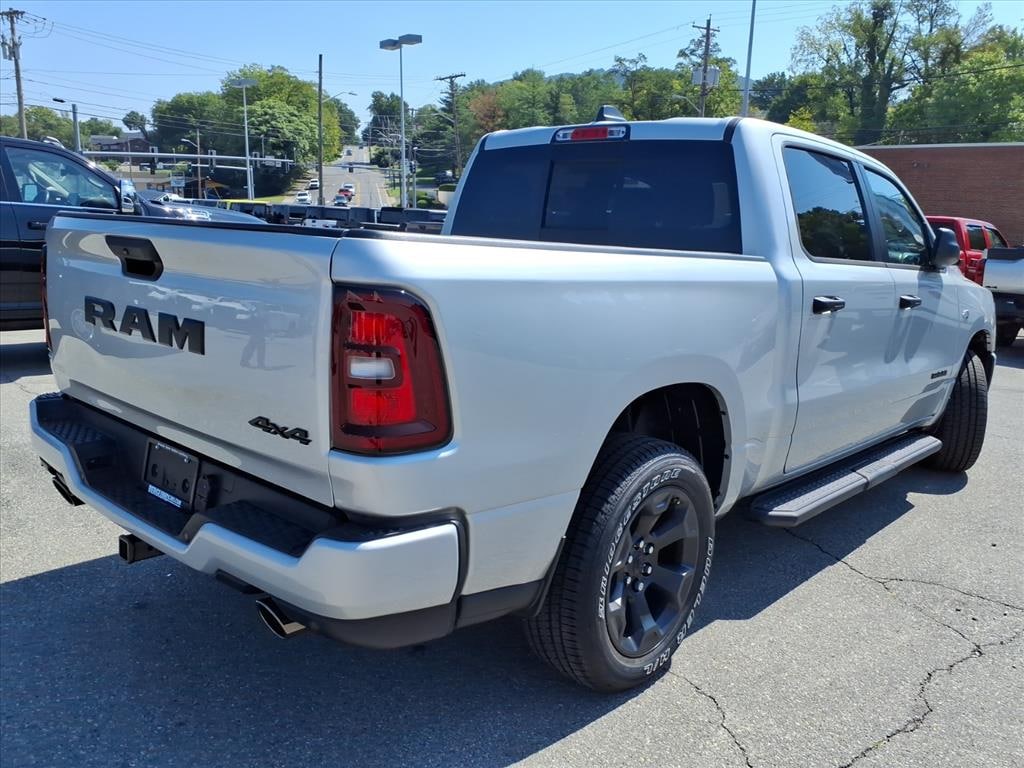 New 2026 Ram 1500 Express Crew Cab 4x4 5'7 Box Pickup