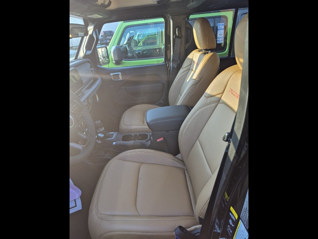 2025 Jeep Wrangler 4-Door Rubicon - Photo 13