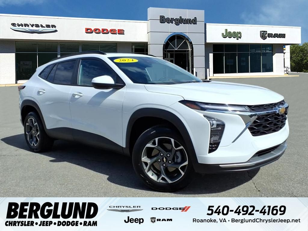 Used 2024 Chevrolet Trax LT SUV