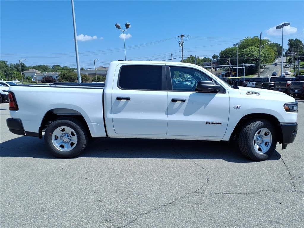 New 2026 Ram 1500 TRADESMAN CREW CAB 4X4 5'7 BOX Pickup