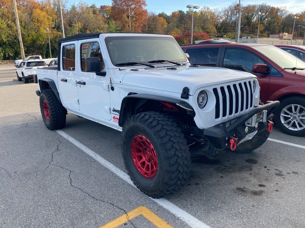 Used 2020 Jeep Gladiator Sport S Crew Cab